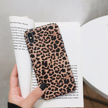 Load image into Gallery viewer, Fashion Leopard print Phone Case For iphone XS
